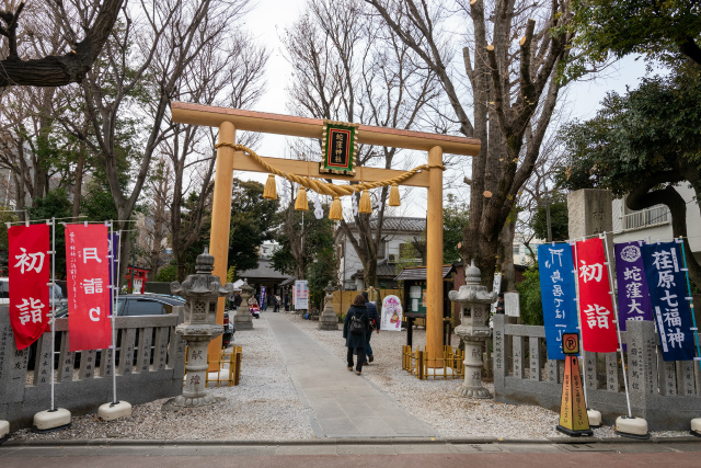 蛇窪神社入口